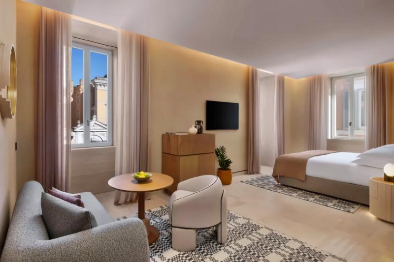Corner Suite 