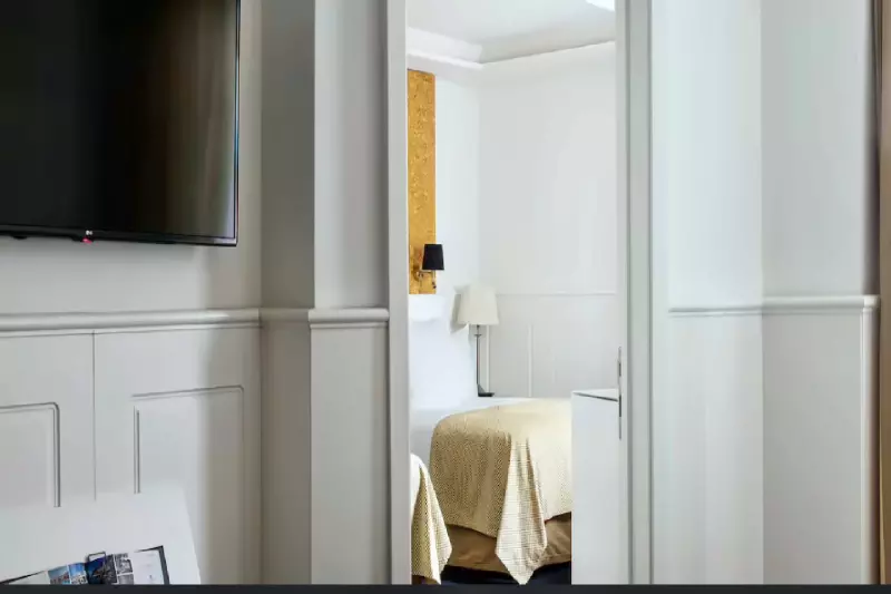 Premium Family Connecting Room