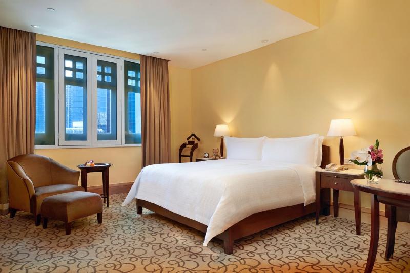 Straits Club Heritage Room 