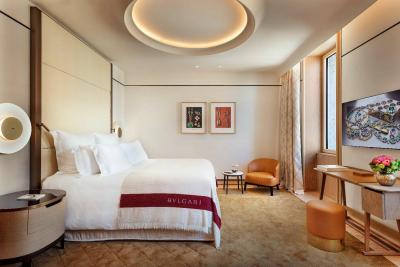 Book the Bulgari Hotel Roma Italy with VIP benefits