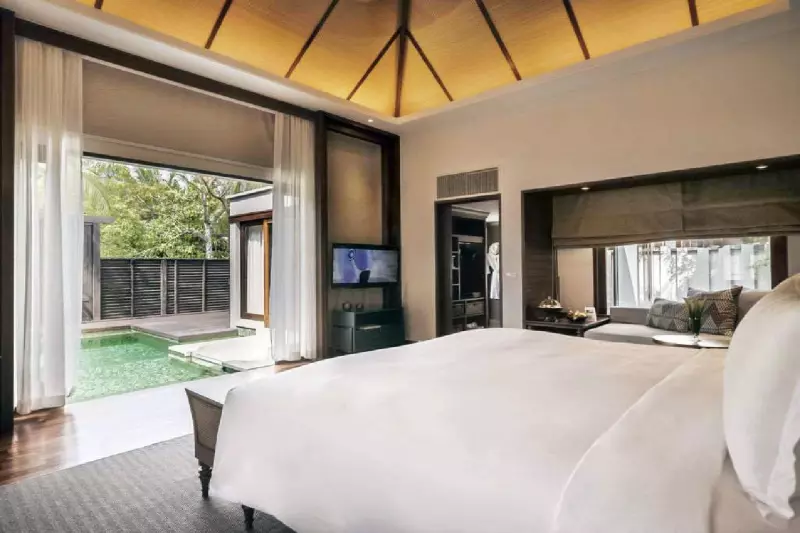 3 Bedroom Connecting Double Pool Pavilion
