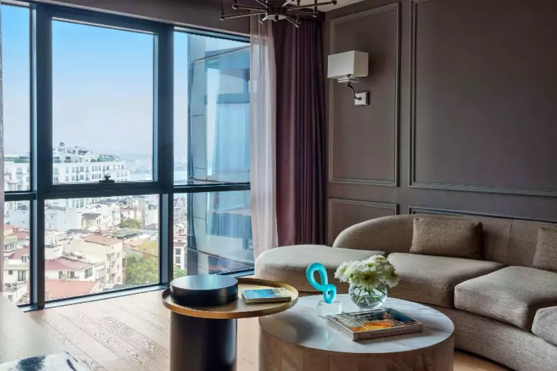 Bosphorus View Prestige Club Suite
