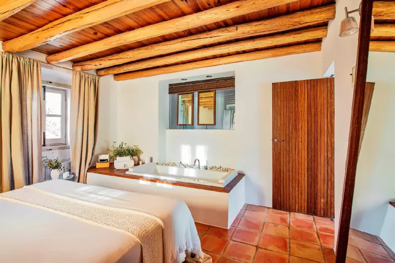Monte da Peceguina Suite