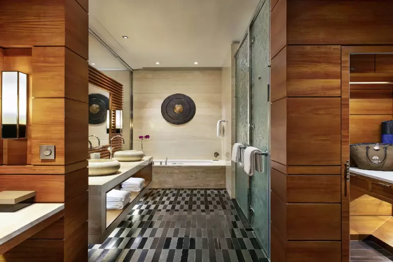 Standard Pool Room 