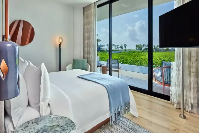 St. Regis Ocean View Pool Suite