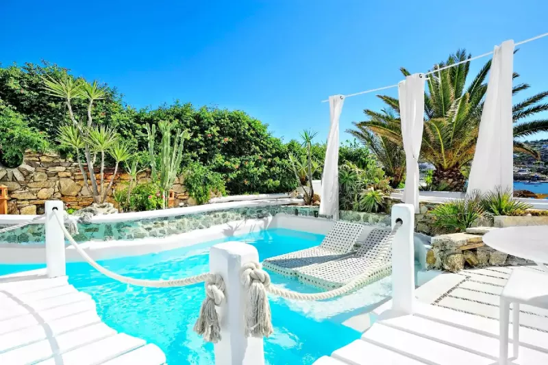 2 Bedroom Sea View Plunge Pool Suite 