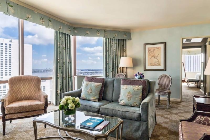 Premium Suite 