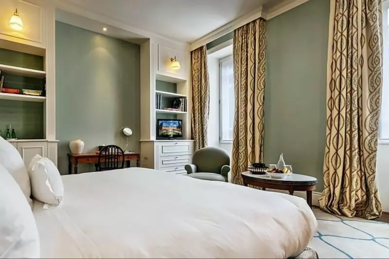 Superior Mountain View Room 