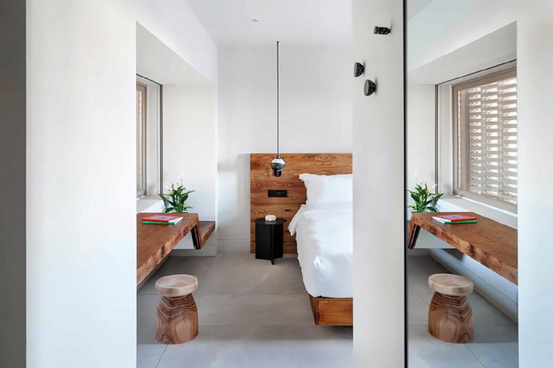 Superior Garden Room