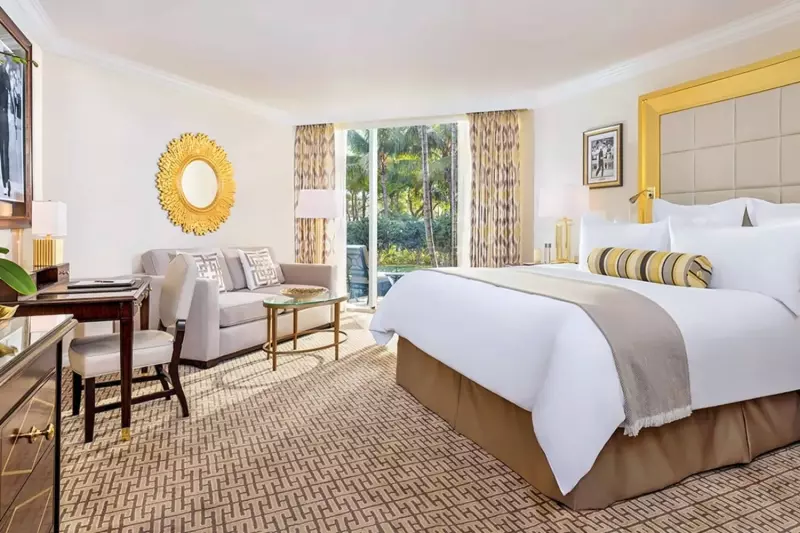 Premier Golf Room