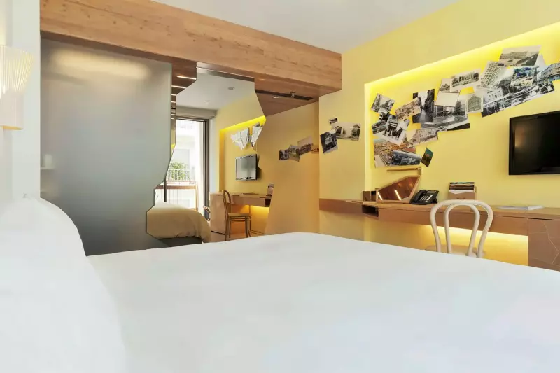 Classic Room