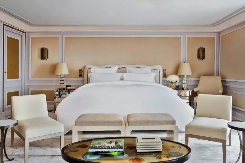 Louis XV Suite 
