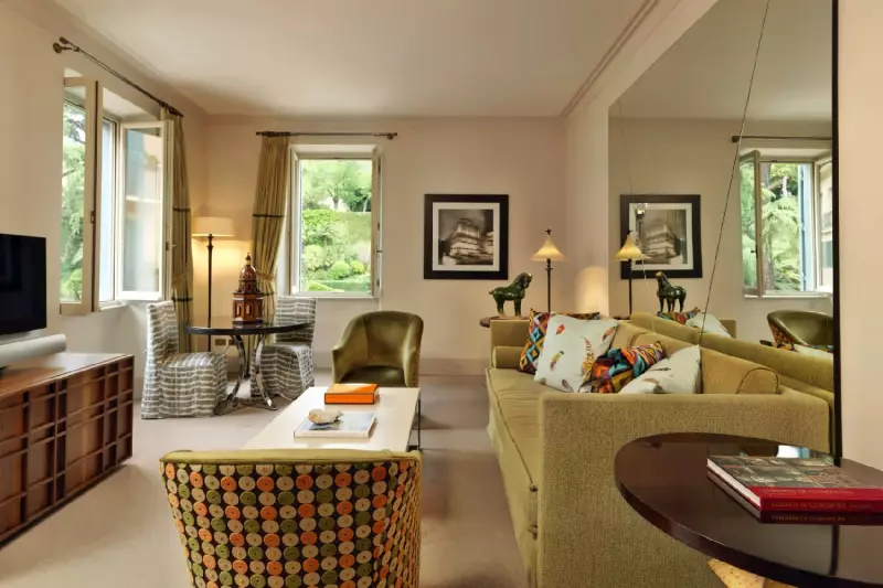 2 Bedroom Deluxe Garden View Family Suite 