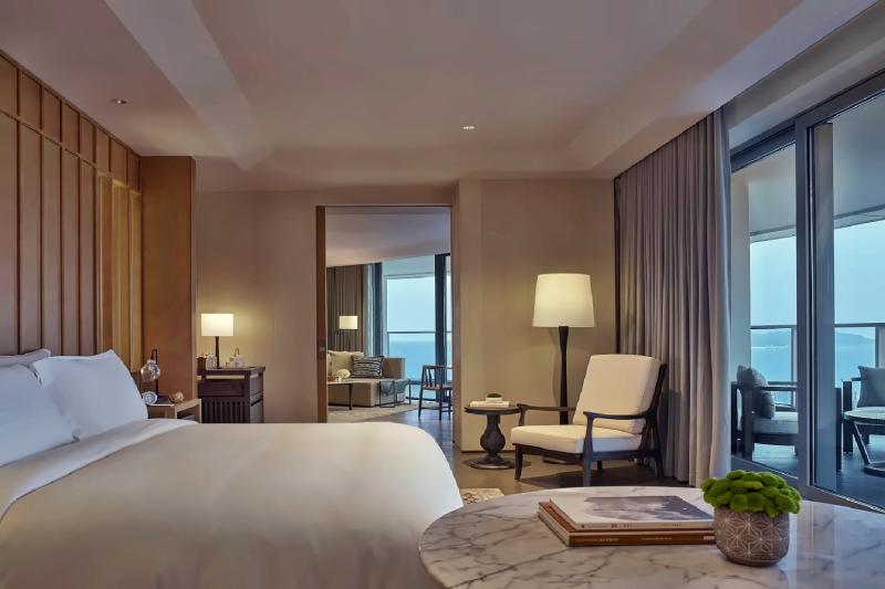 Panoramic Ocean View Suite