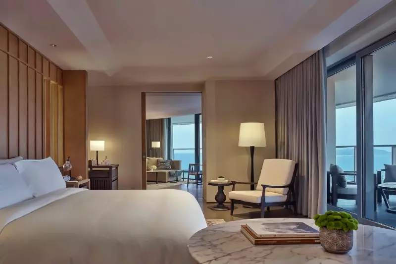 Panoramic Ocean View Suite