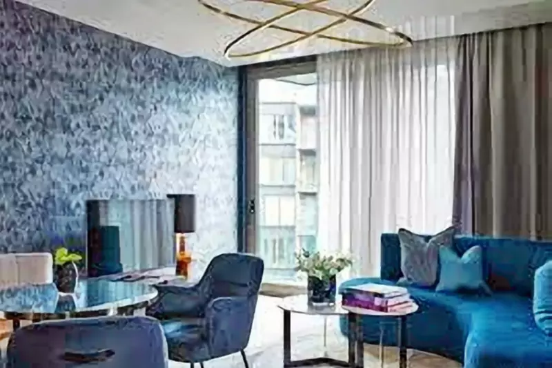 1 Bedroom Suite
