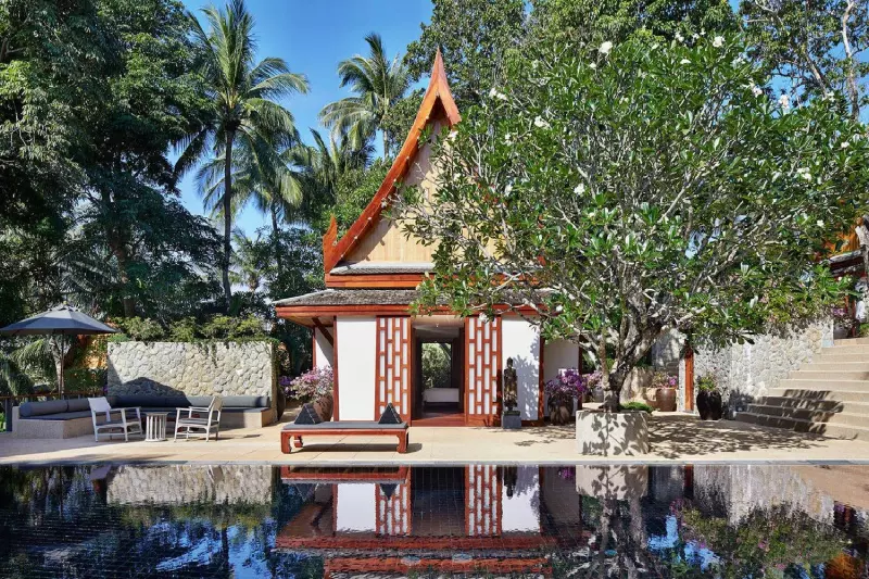 6 Bedroom Garden Villa