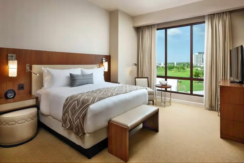 Executive Golf View Suite