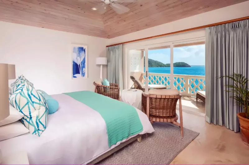 Bluff Room
