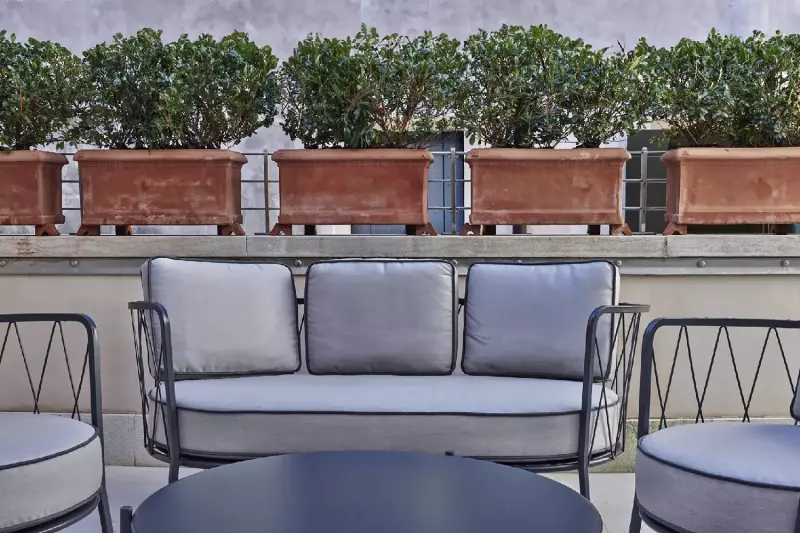 Executive Terrace Suite 