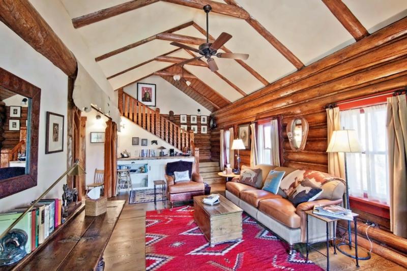 2 Bedroom Eagles Perch Cabin 