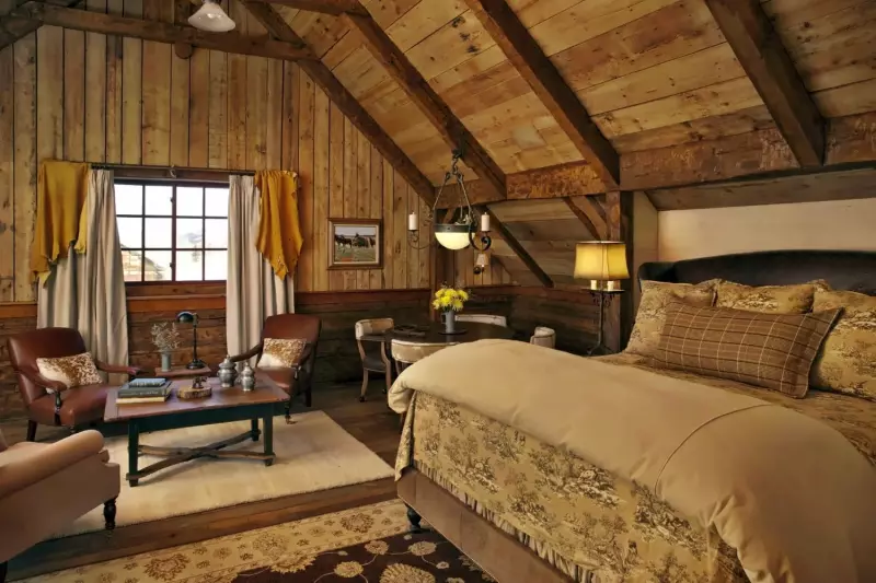 Loft Room