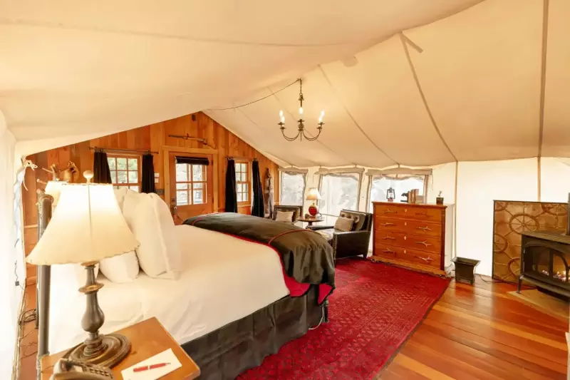 Trapper Cabin