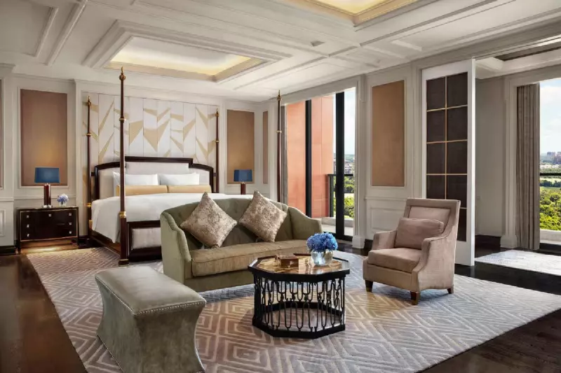 Ritz Carlton Suite