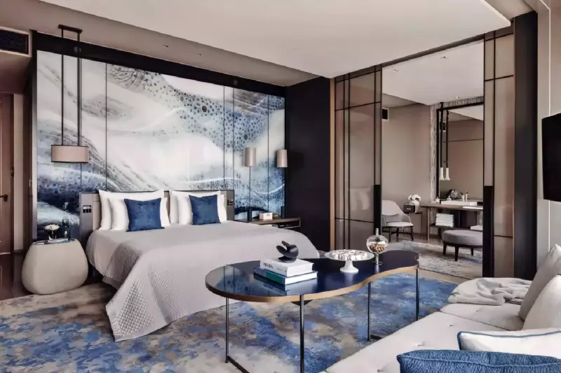 Grand Zaabeel Room