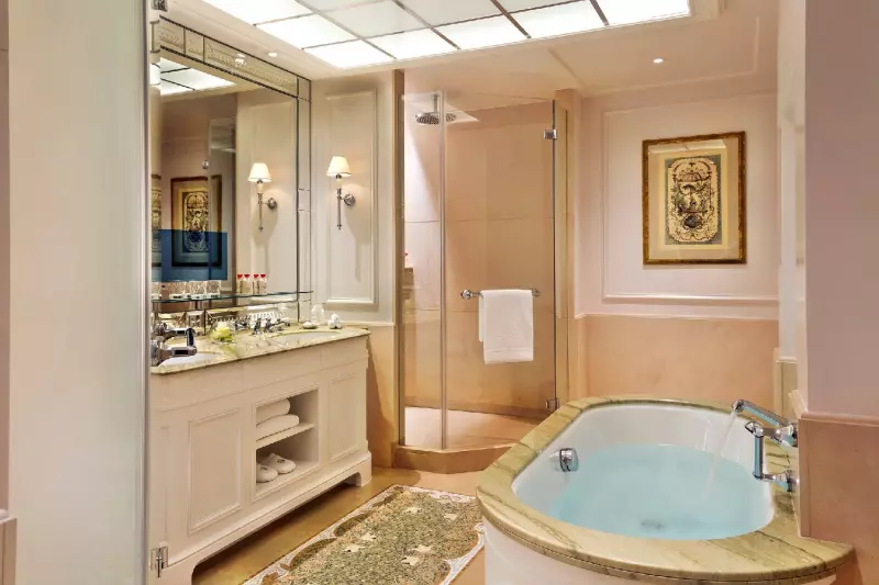 Superior Partial Lake View Room