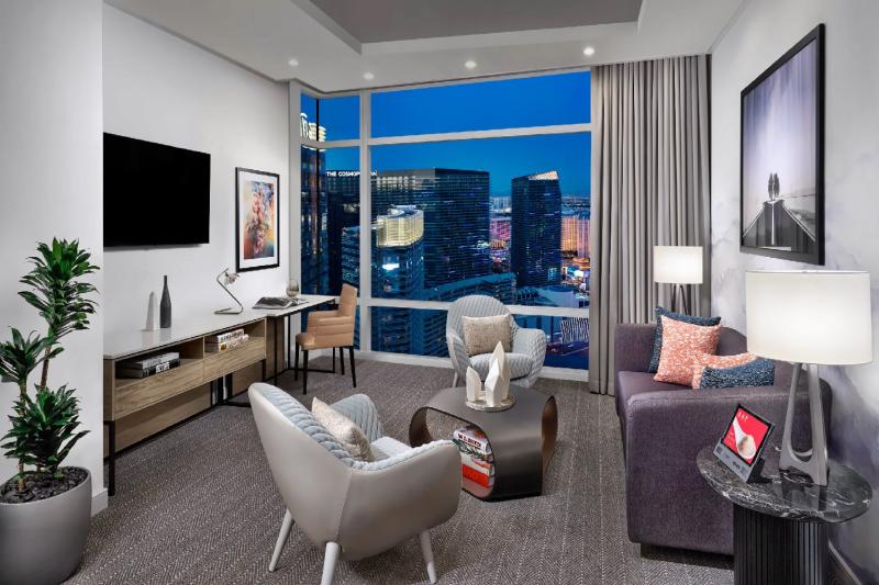 Strip View Sky Suite