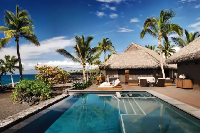 2 Bedroom Oceanfront Accessible Kumukea Suite