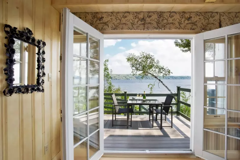 Cartier Cabin