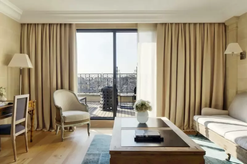 Penthouse Suite