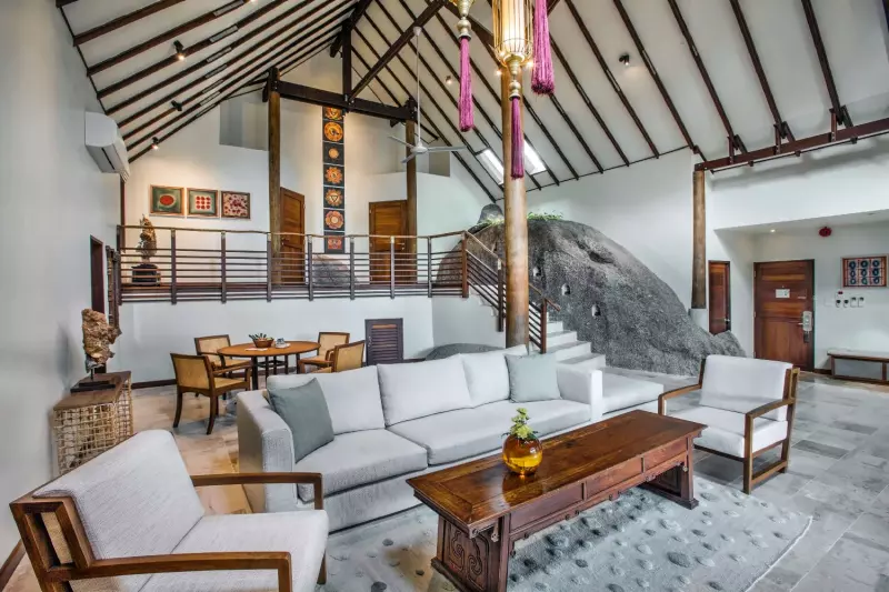 Rock Top Pool Villa