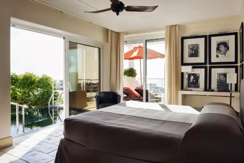 Callas Private Pool Suite