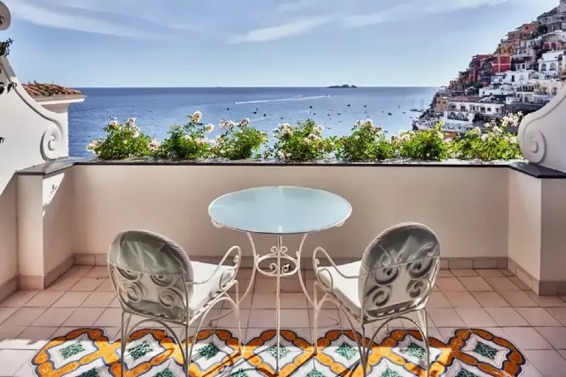 Deluxe Sea View Room