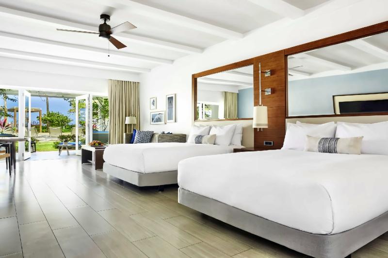 Oceanside Villa Terrace Room