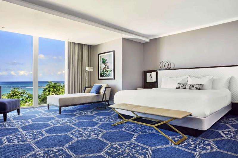 Grand Terrace Ocean View Suite