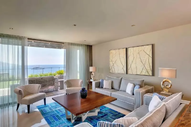 3 Bedroom Premiere Residence