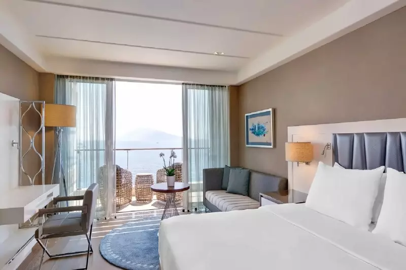 Deluxe Sea View Room