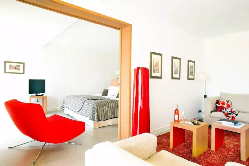 Deluxe Junior Suite