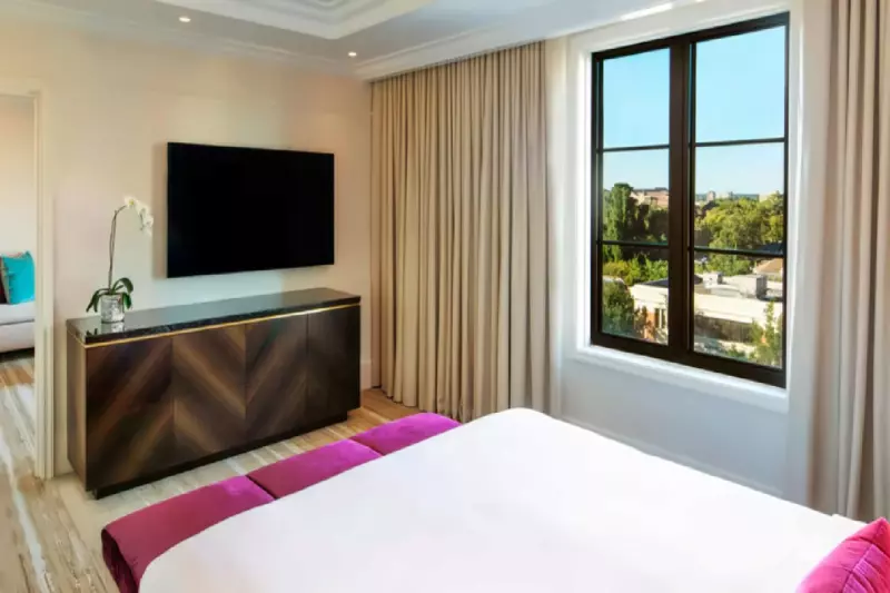 Manor Suite