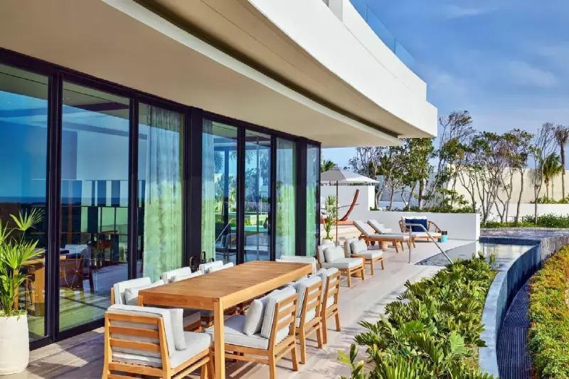 John Jacobs Astor Ocean View Connecting Suite