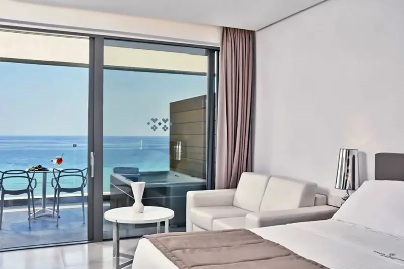 Spa Sea View Jacuzzi Suite