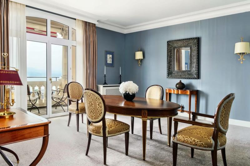Coco Chanel Suite 