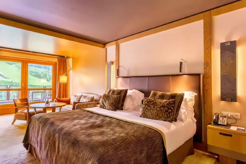 Deluxe Junior Triple Suite