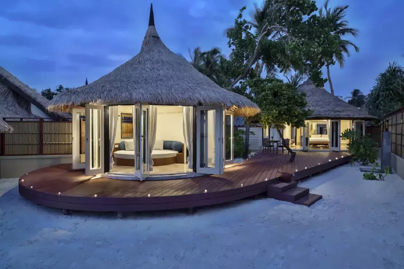 Grand Beachfront Pool Villa