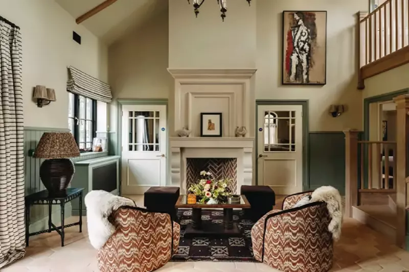 5 Bedroom Farriers Private House 