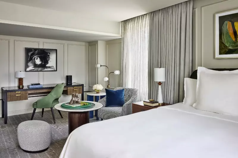 Deluxe Gallery City View Room